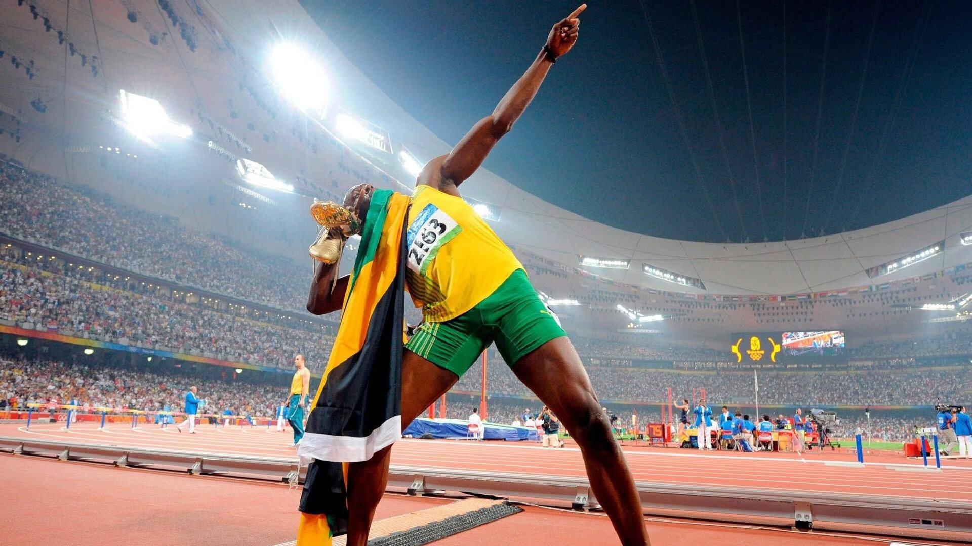 梅西助球队拿下关键战世界杯小组赛，梅西参加2021世界杯